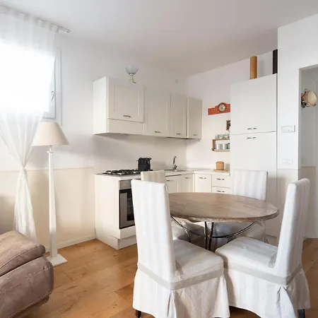 Appartamento Immobiliare Jvl - Cascina Del Mar